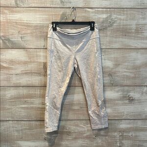 LULULEMON Gray and White Stripe capri leggings size 8